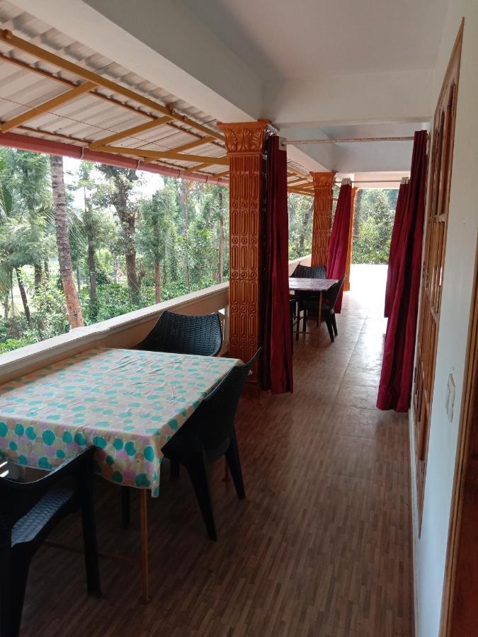 Shivalaya Homestay, Madikeri Siddāpur Eksteriør bilde