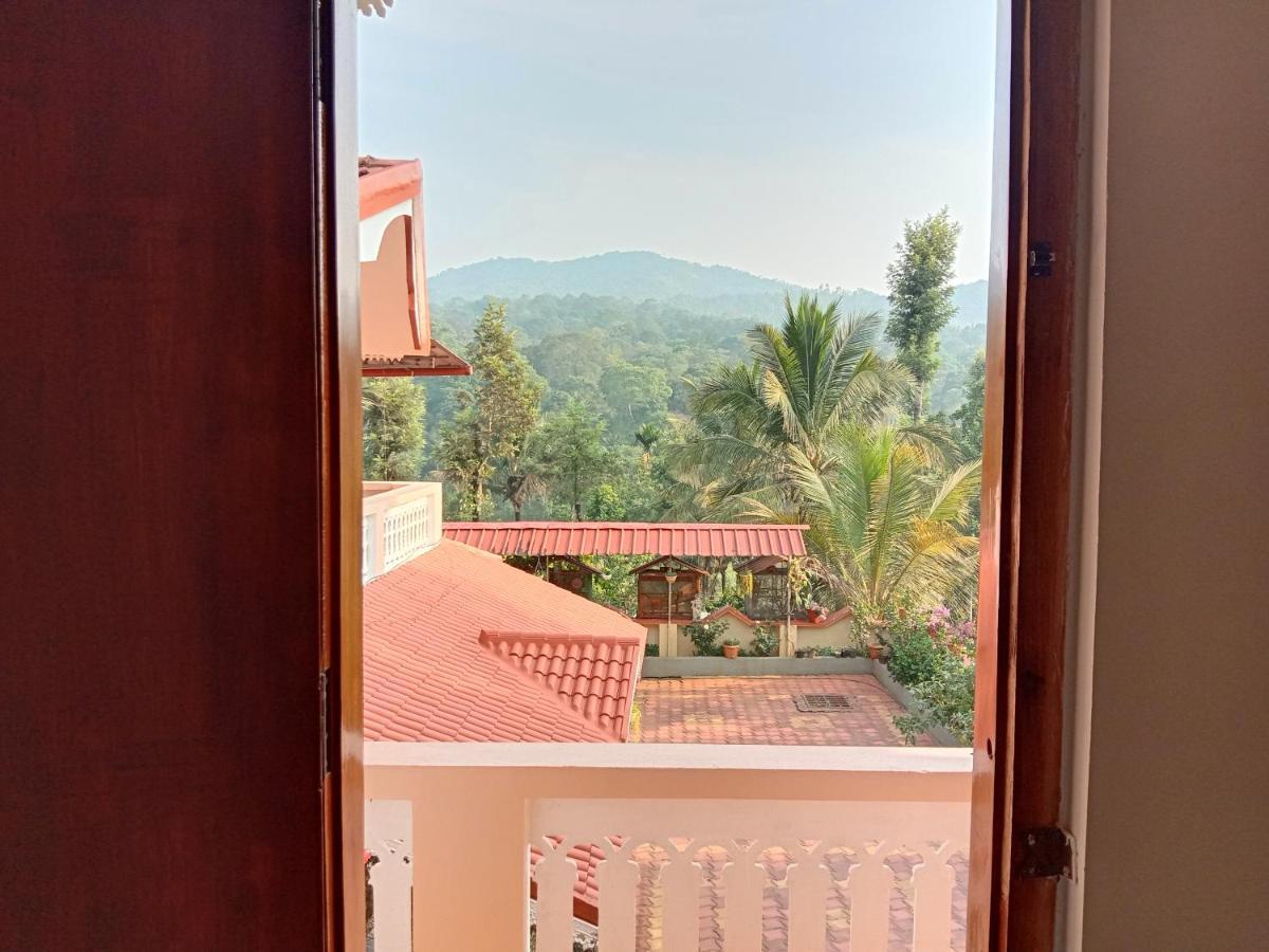 Shivalaya Homestay, Madikeri Siddāpur Eksteriør bilde