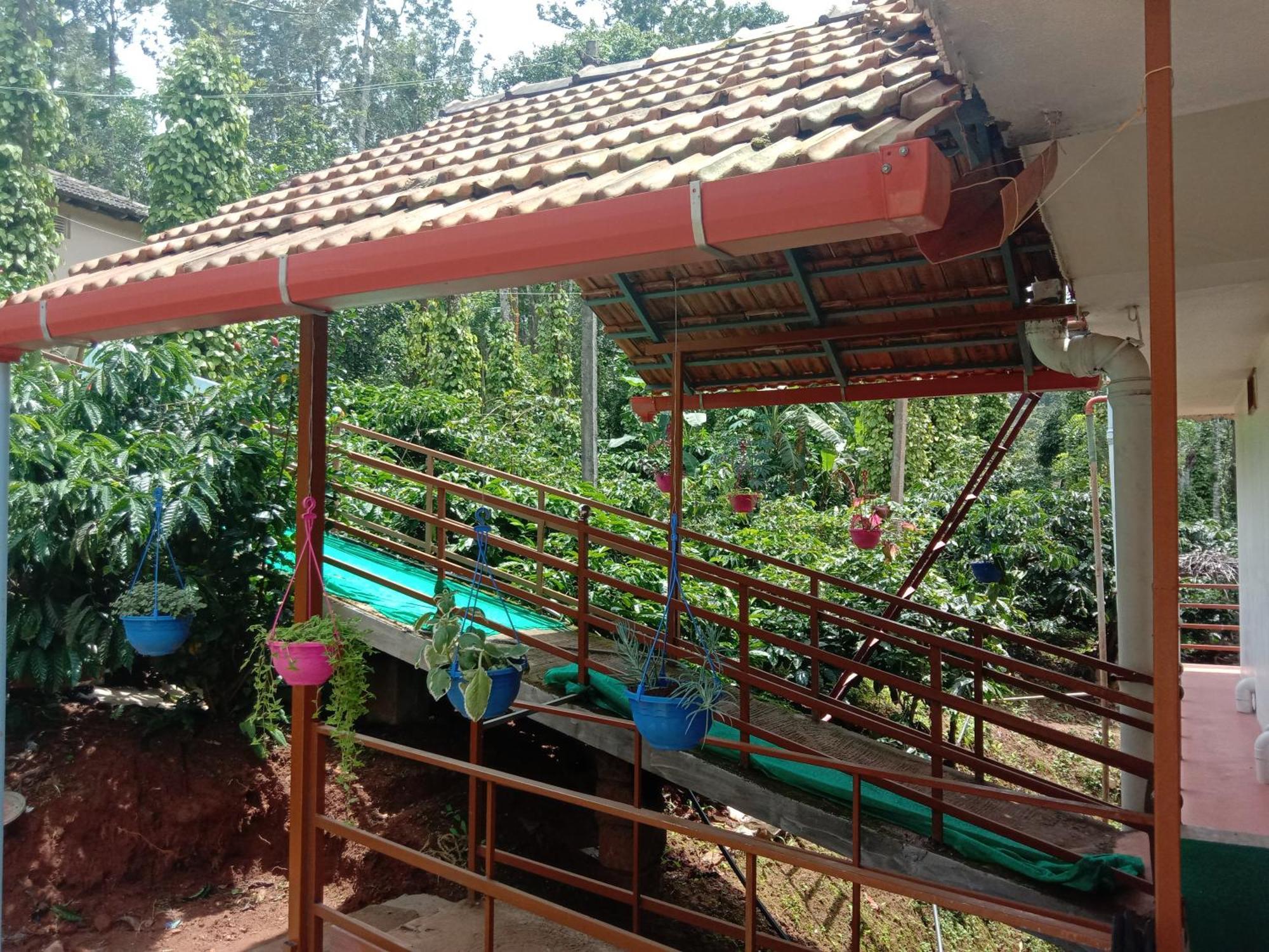 Shivalaya Homestay, Madikeri Siddāpur Eksteriør bilde