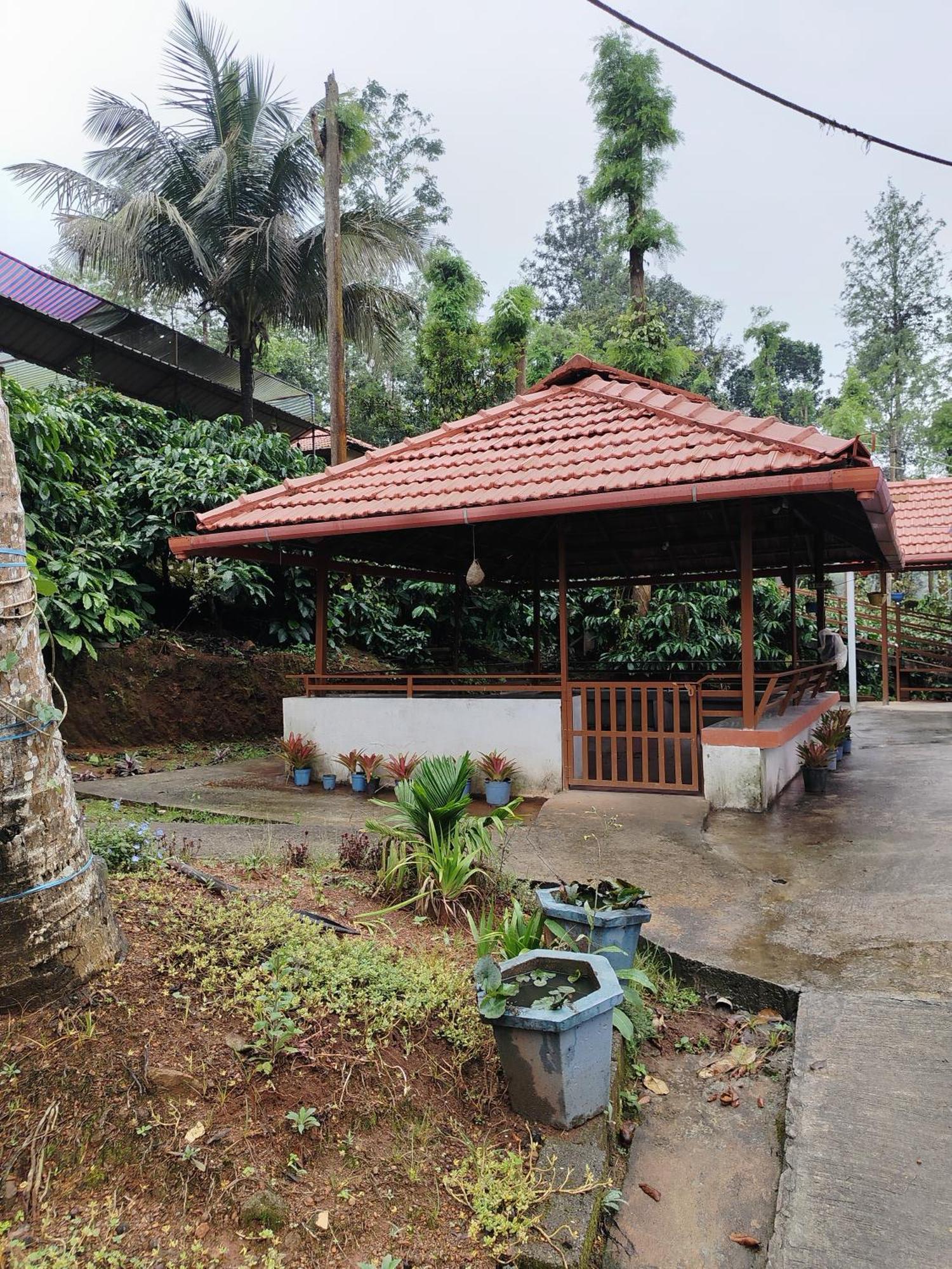 Shivalaya Homestay, Madikeri Siddāpur Eksteriør bilde